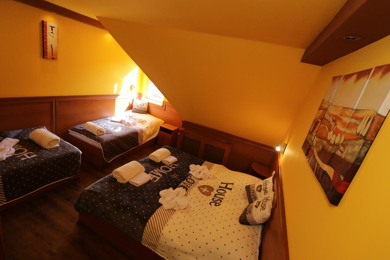 Bed and Breakfast Szekelykert Panzio Мішкольц Екстер'єр фото