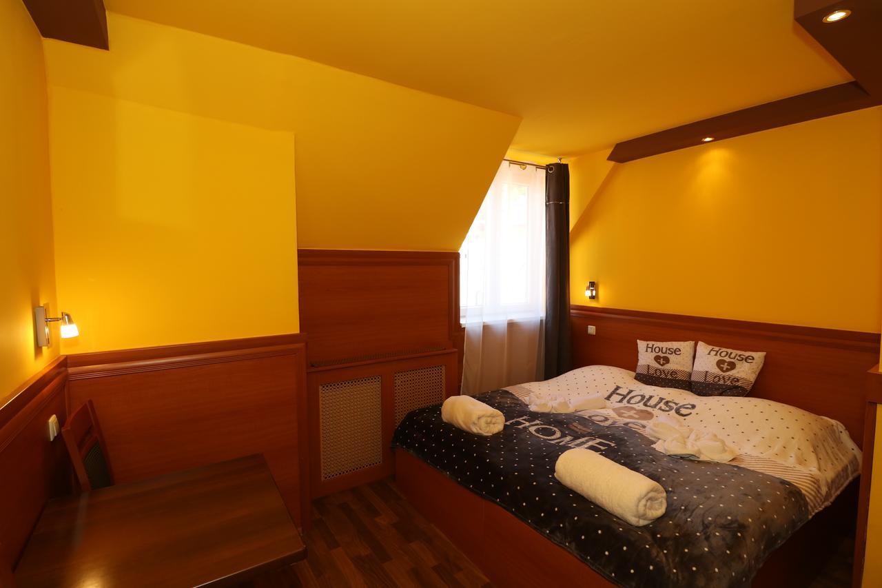 Bed and Breakfast Szekelykert Panzio Мішкольц Екстер'єр фото