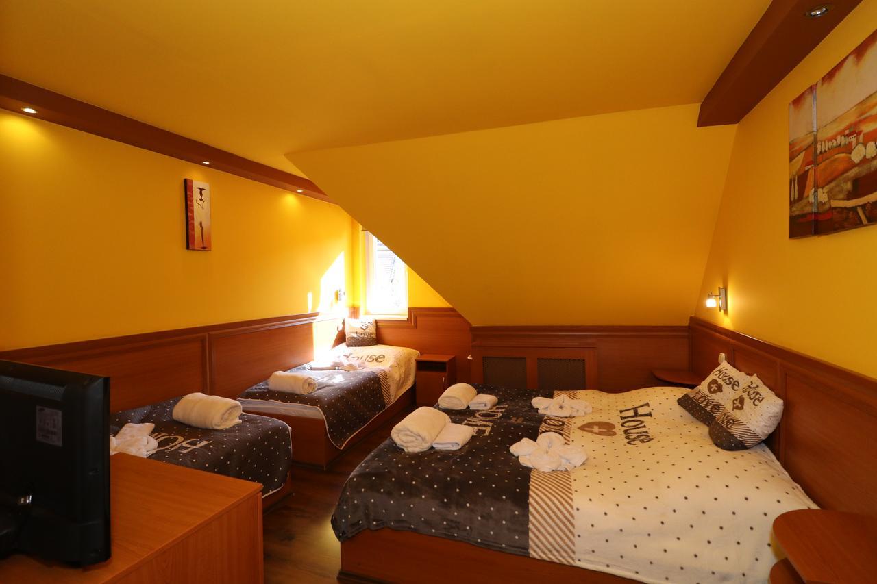 Bed and Breakfast Szekelykert Panzio Мішкольц Екстер'єр фото