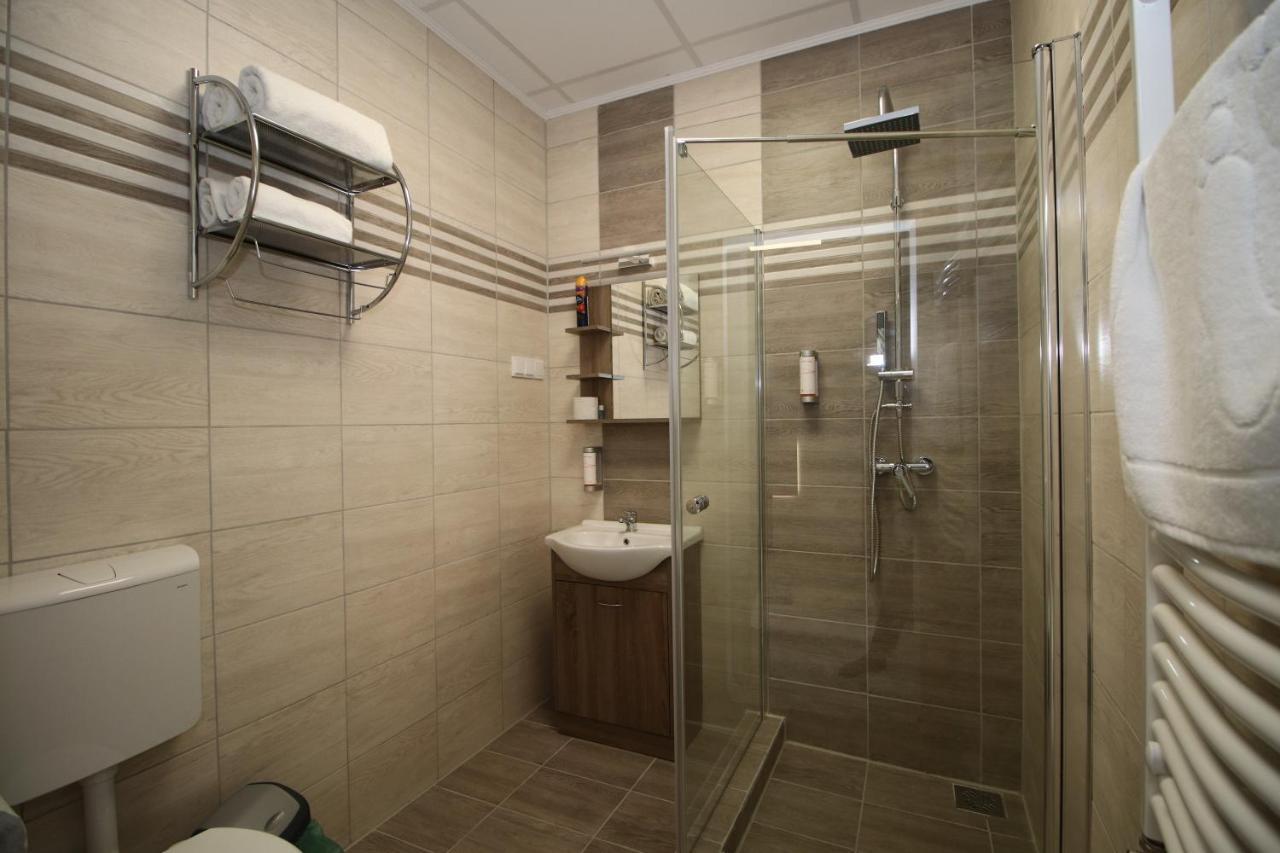 Bed and Breakfast Szekelykert Panzio Мішкольц Екстер'єр фото